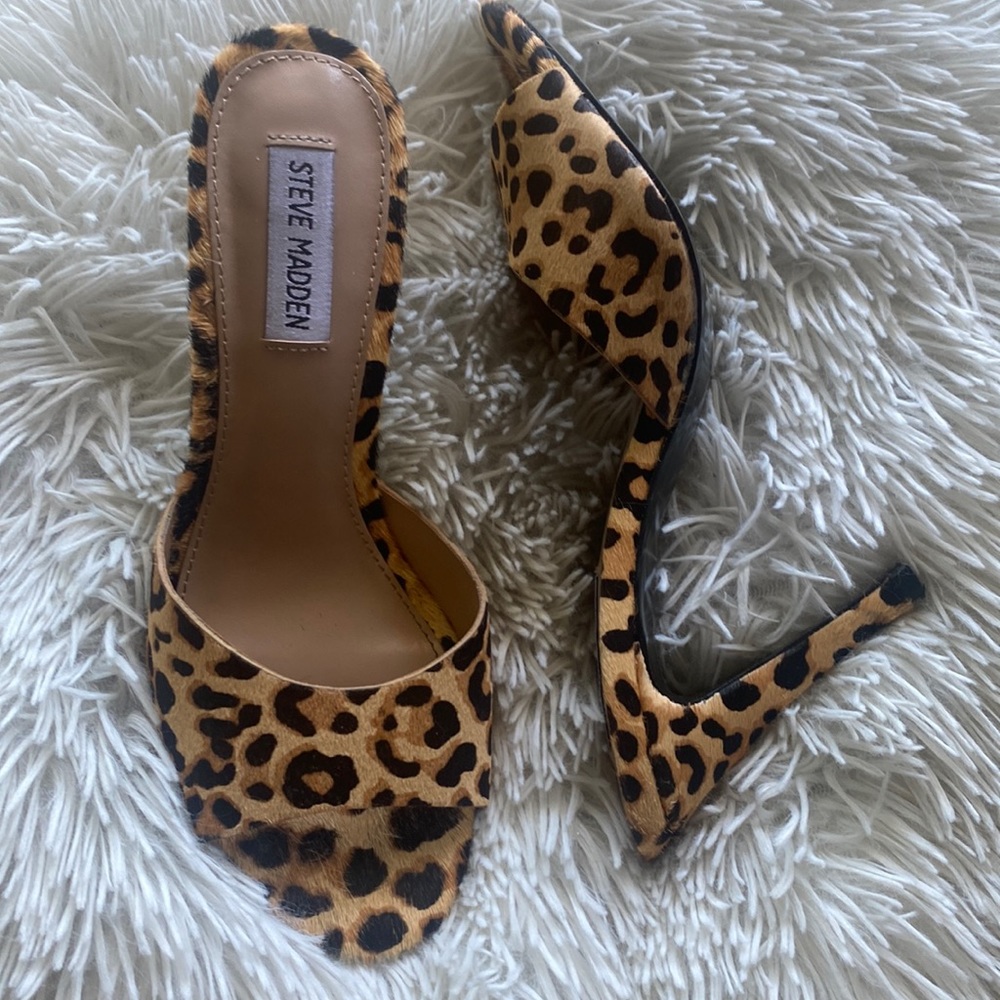 Steve Madden Cheetah Print Heel